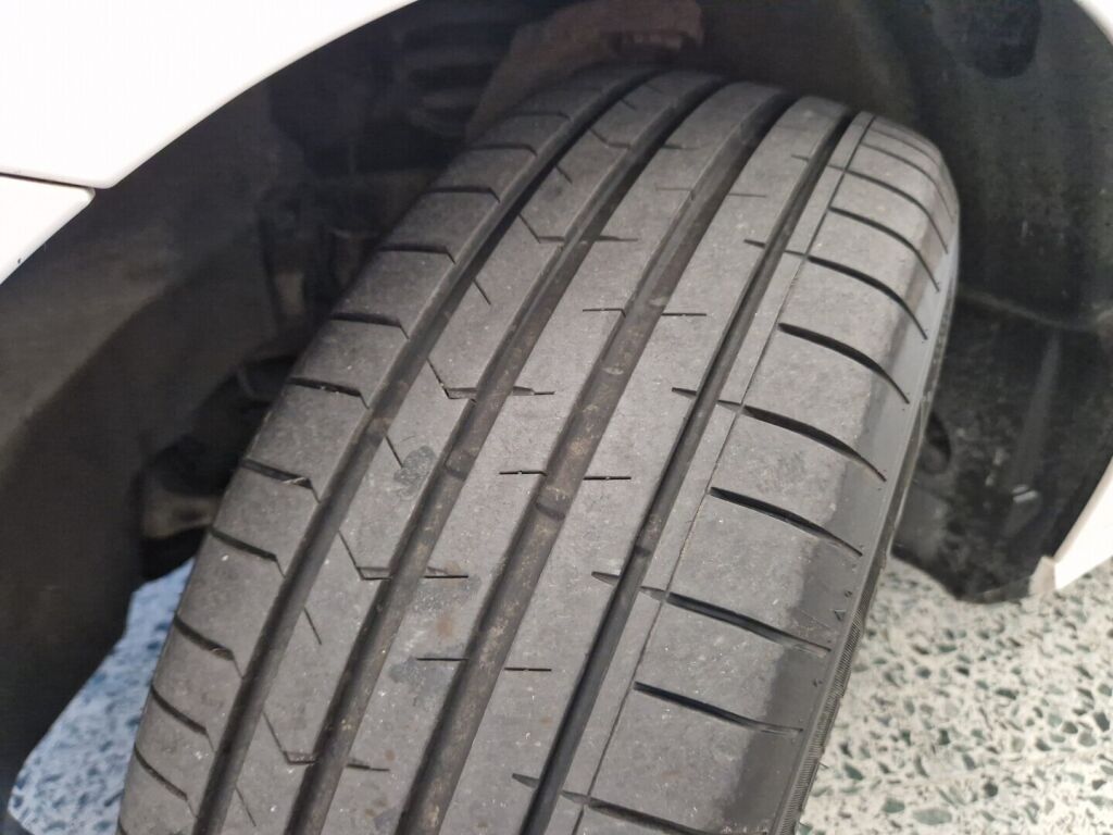 Mercedes-Benz E 2018 Valkoinen