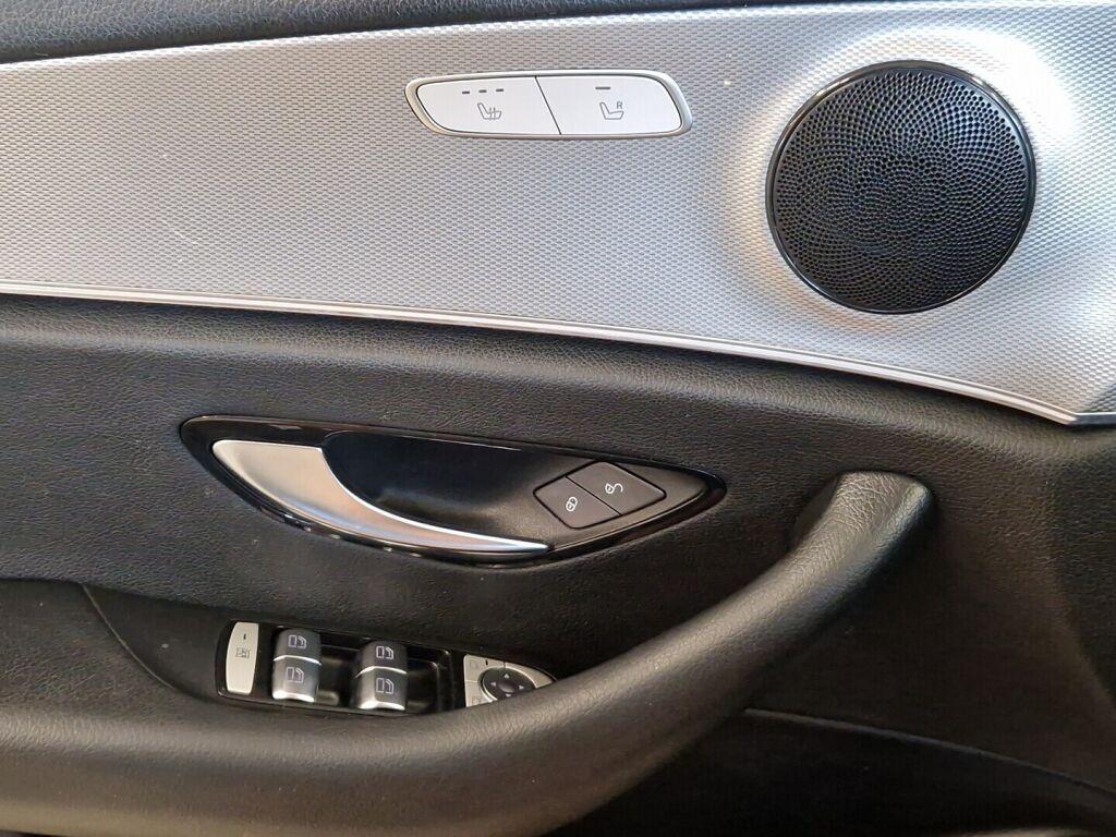 Mercedes-Benz E 2018 Valkoinen