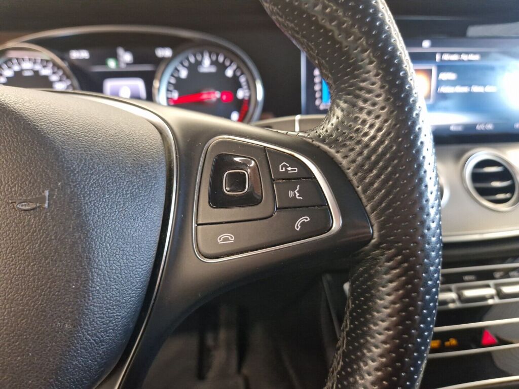 Mercedes-Benz E 2018 Valkoinen