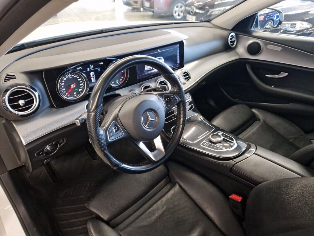Mercedes-Benz E 2018 Valkoinen