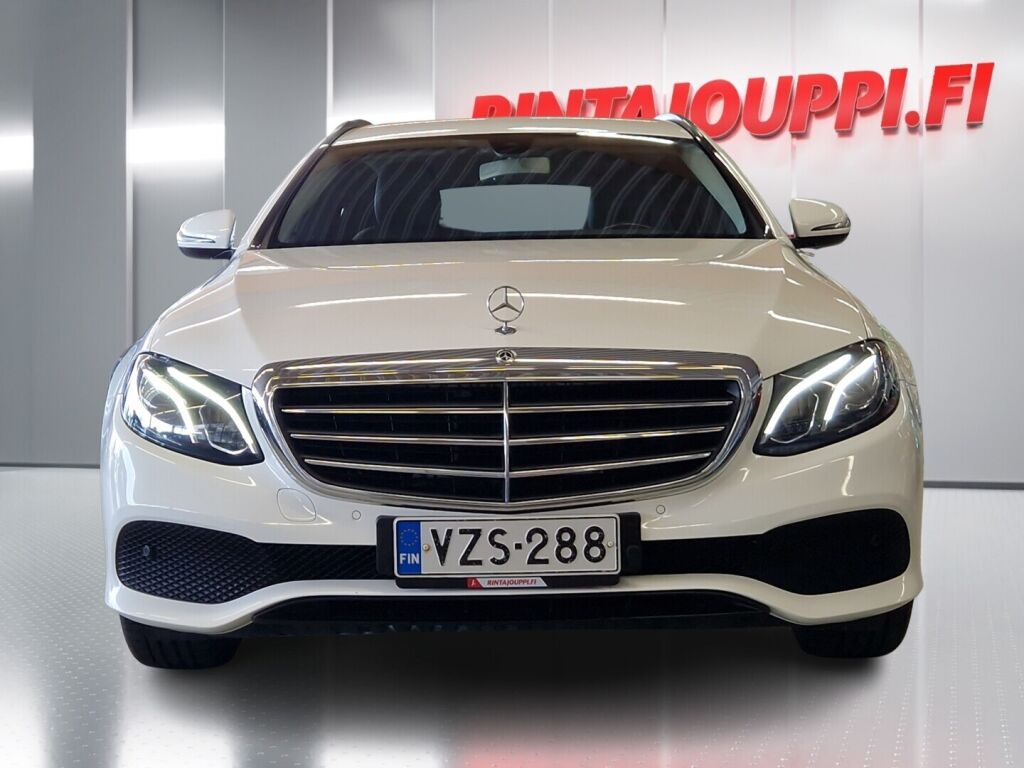 Mercedes-Benz E 2018 Valkoinen