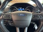 Ford Focus 2018 Valkoinen