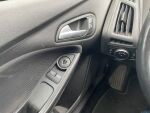 Ford Focus 2018 Valkoinen