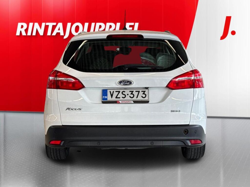 Ford Focus 2018 Valkoinen