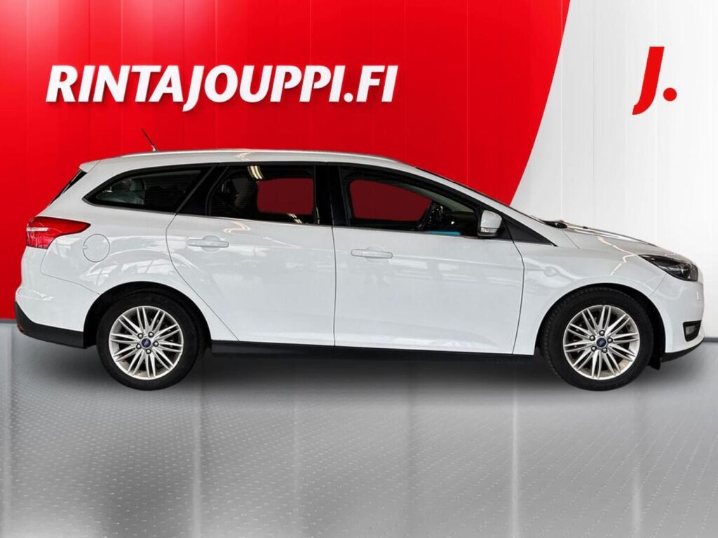 Ford Focus 2018 Valkoinen
