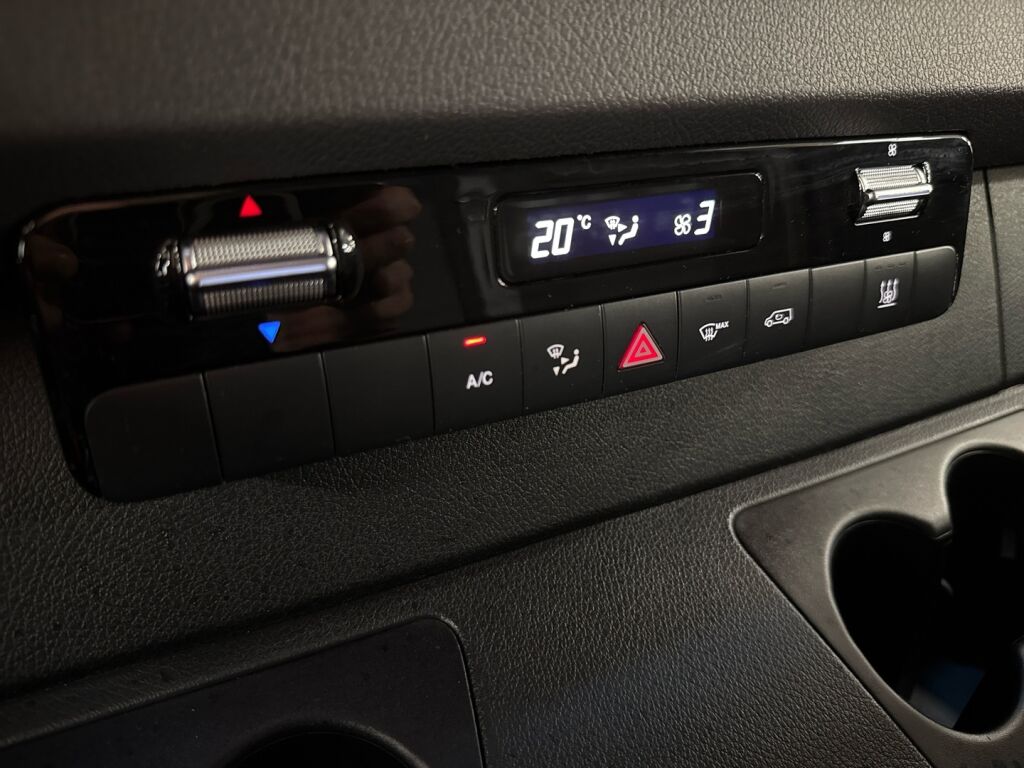 Mercedes-Benz Sprinter 2018 Harmaa