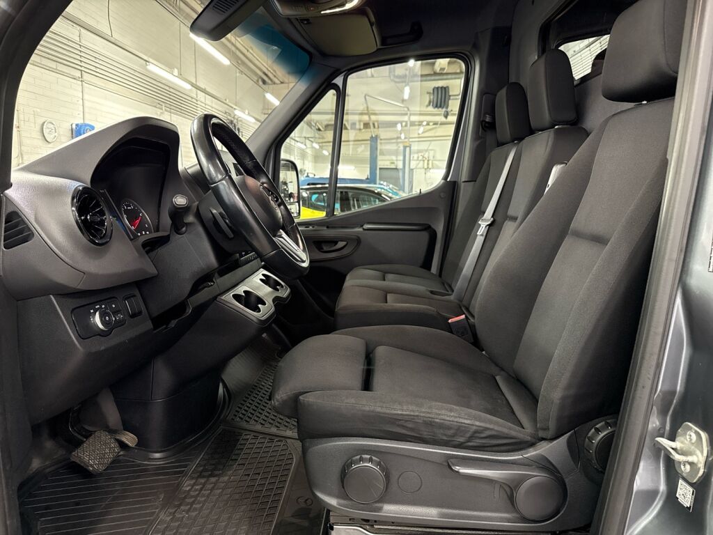 Mercedes-Benz Sprinter 2018 Harmaa