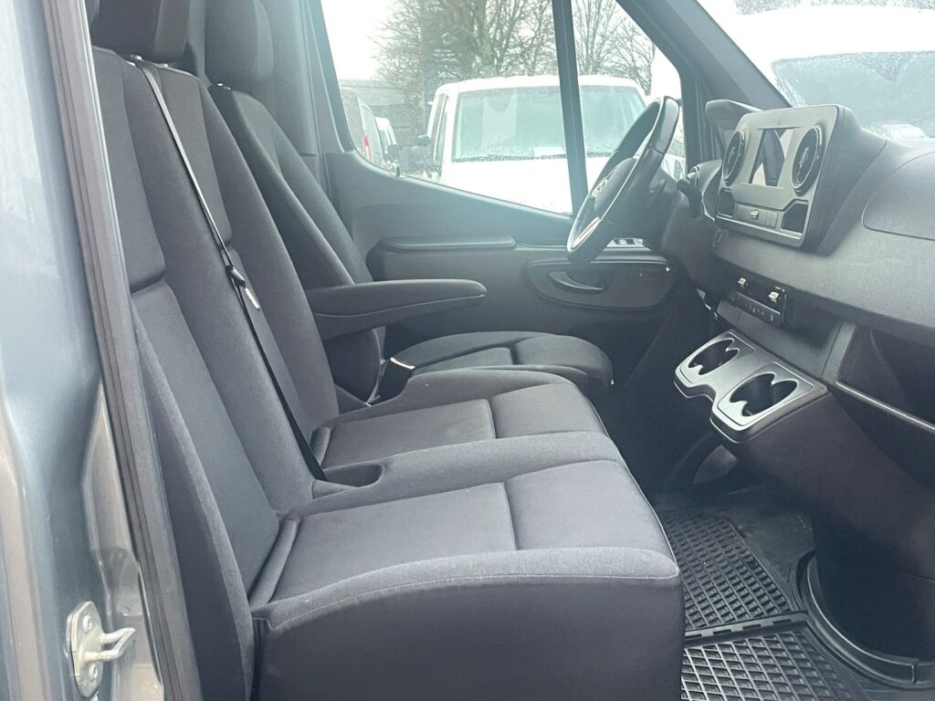 Mercedes-Benz Sprinter 2018 Harmaa