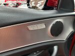 Mercedes-Benz E 2018 Punainen