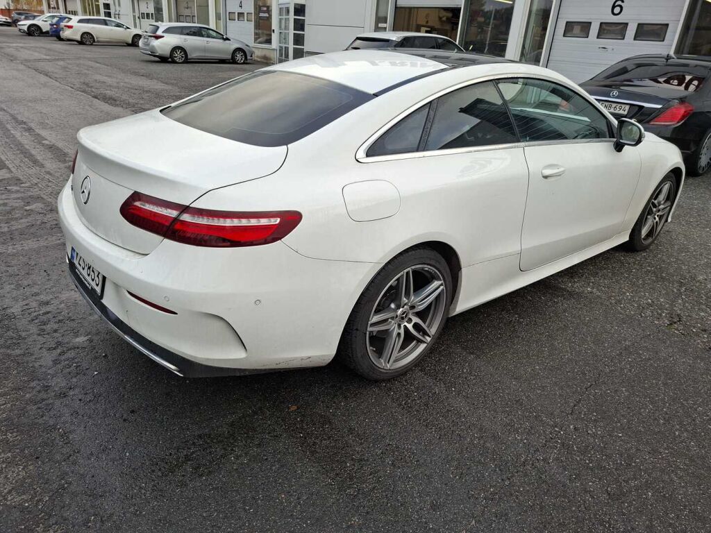 Mercedes-Benz E 2018 Valkoinen