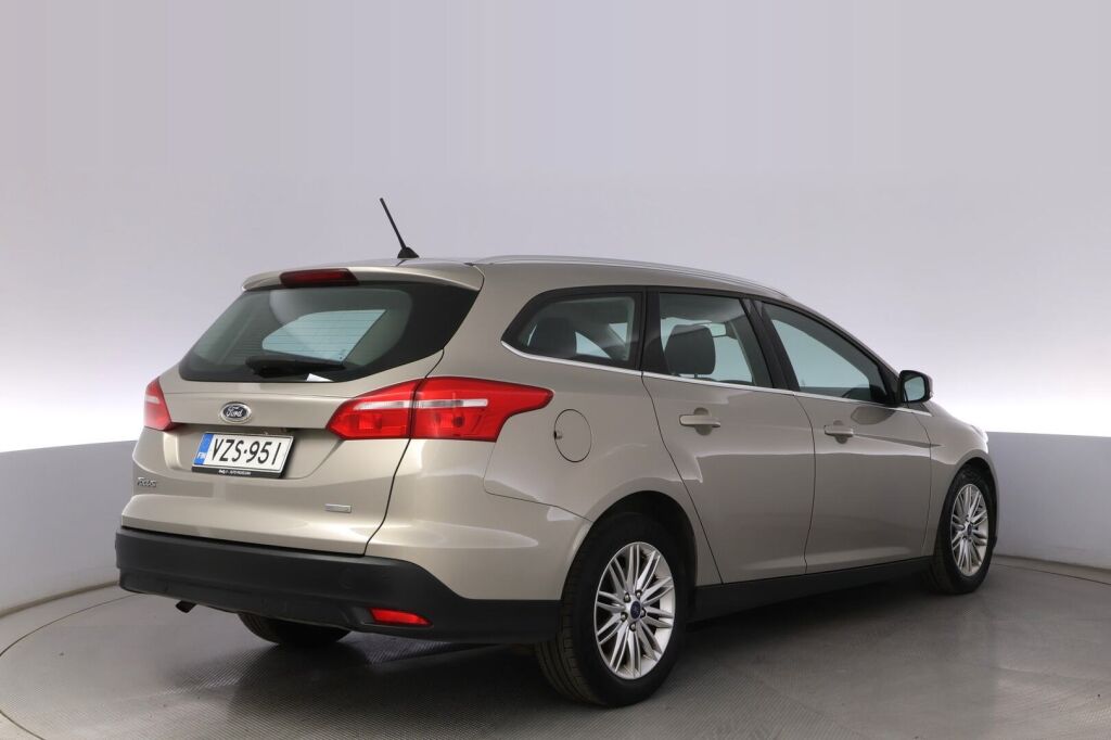 Ford Focus 2018 Harmaa