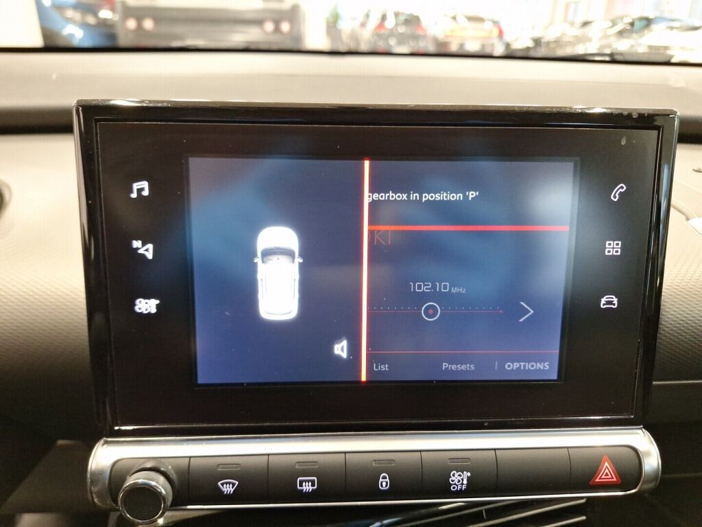 Citroen C4 Cactus 2018 Musta
