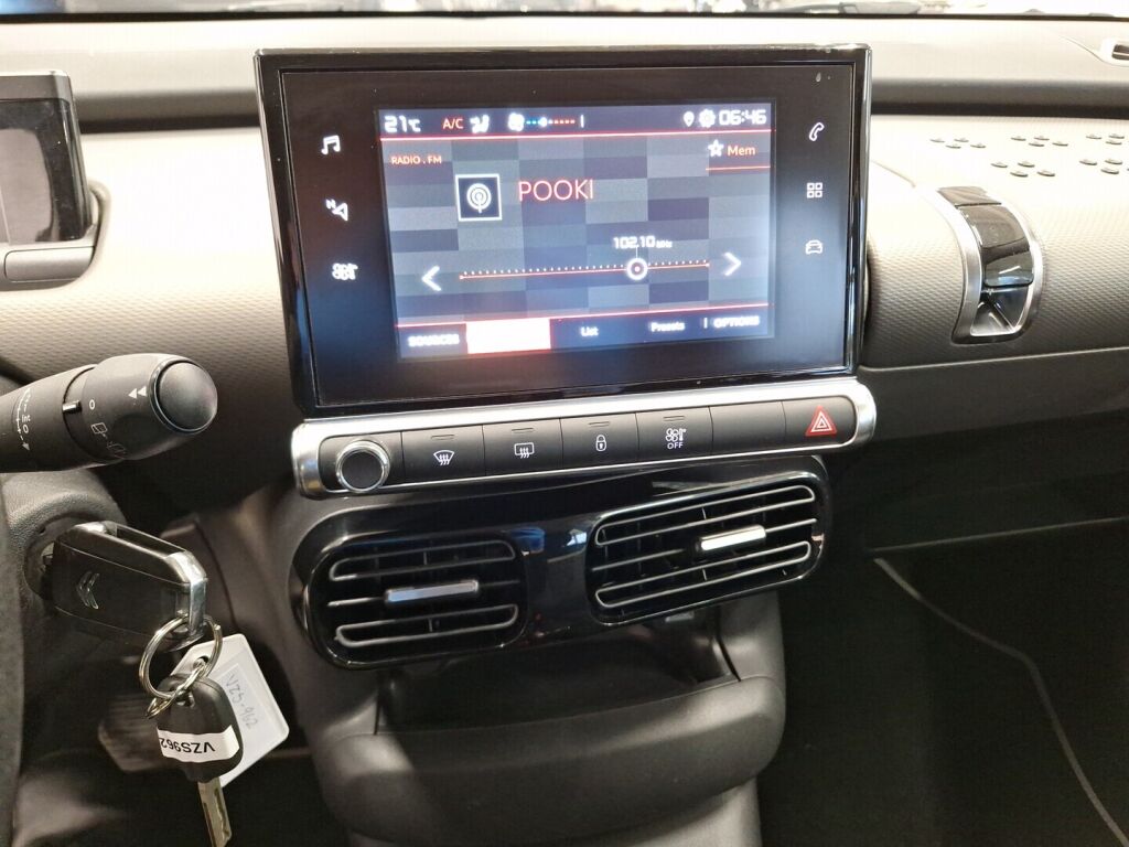 Citroen C4 Cactus 2018 Musta