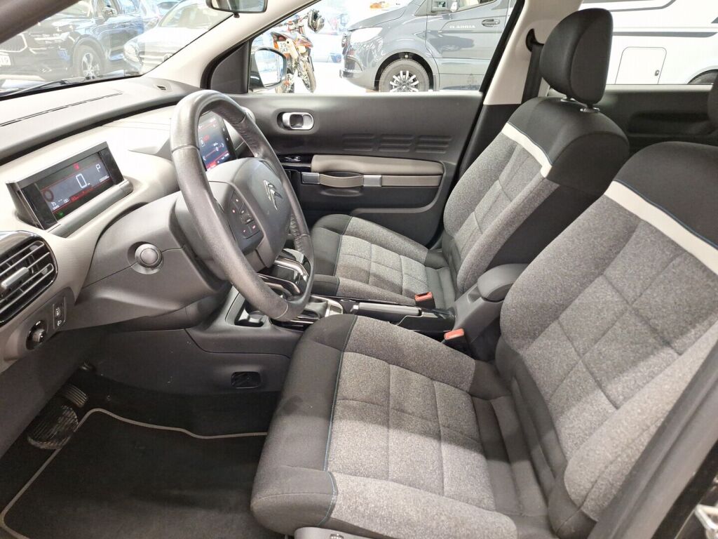 Citroen C4 Cactus 2018 Musta