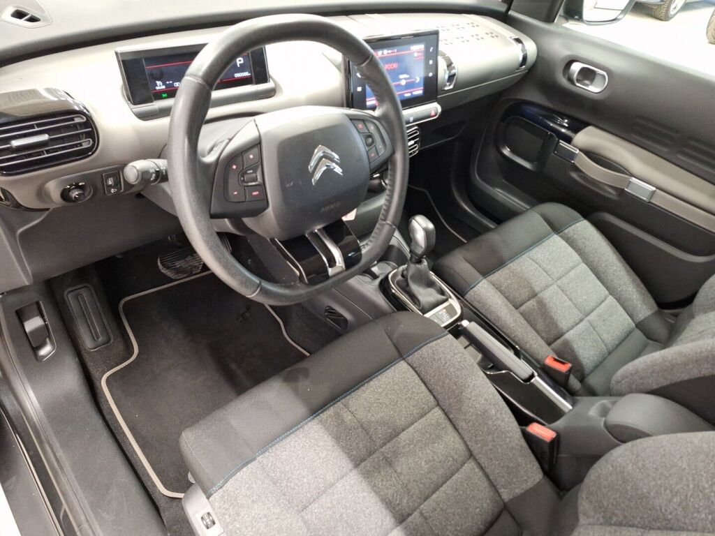 Citroen C4 Cactus 2018 Musta