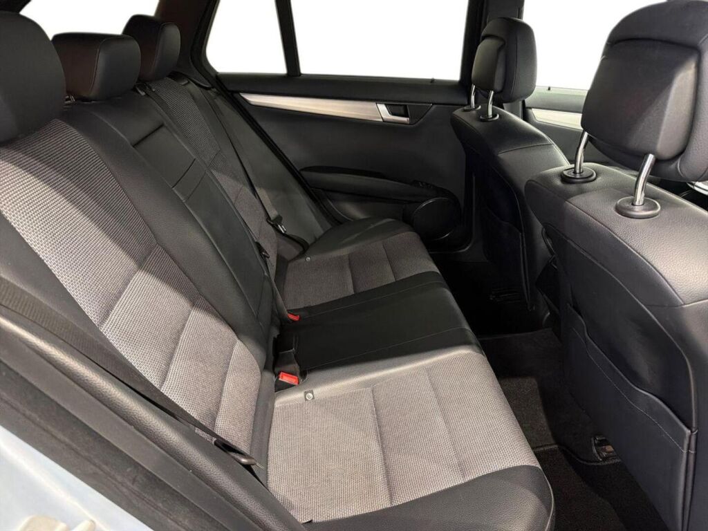 Mercedes-Benz C 2013 Harmaa