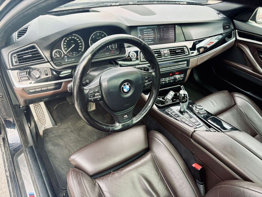 BMW 535 2012 Musta