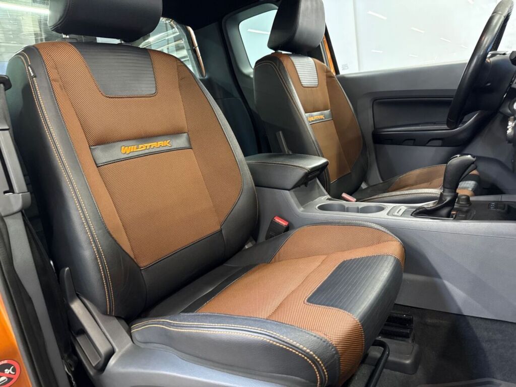 Ford Ranger 2018 Punainen