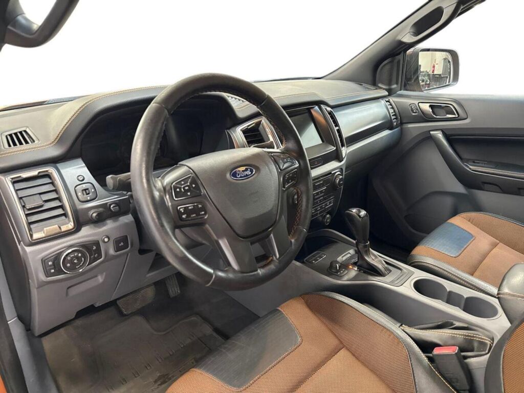 Ford Ranger 2018 Punainen