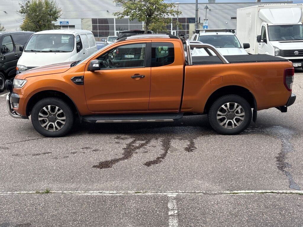 Ford Ranger 2018 Punainen