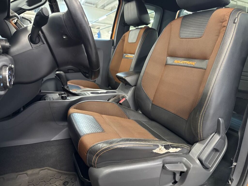 Ford Ranger 2018 Punainen