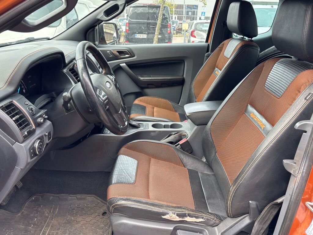 Ford Ranger 2018 Punainen