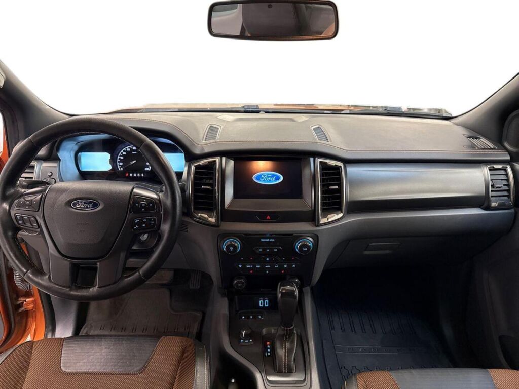 Ford Ranger 2018 Punainen