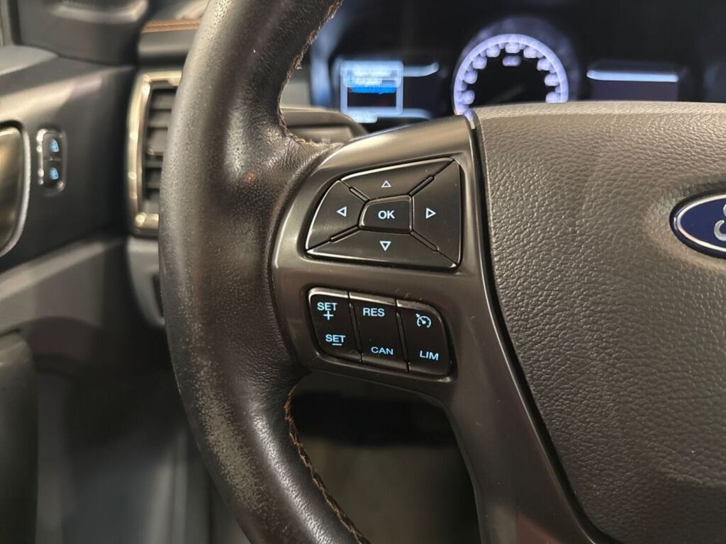 Ford Ranger 2018 Punainen