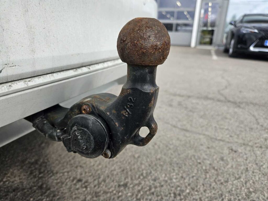 Volkswagen Passat 2018 Valkoinen