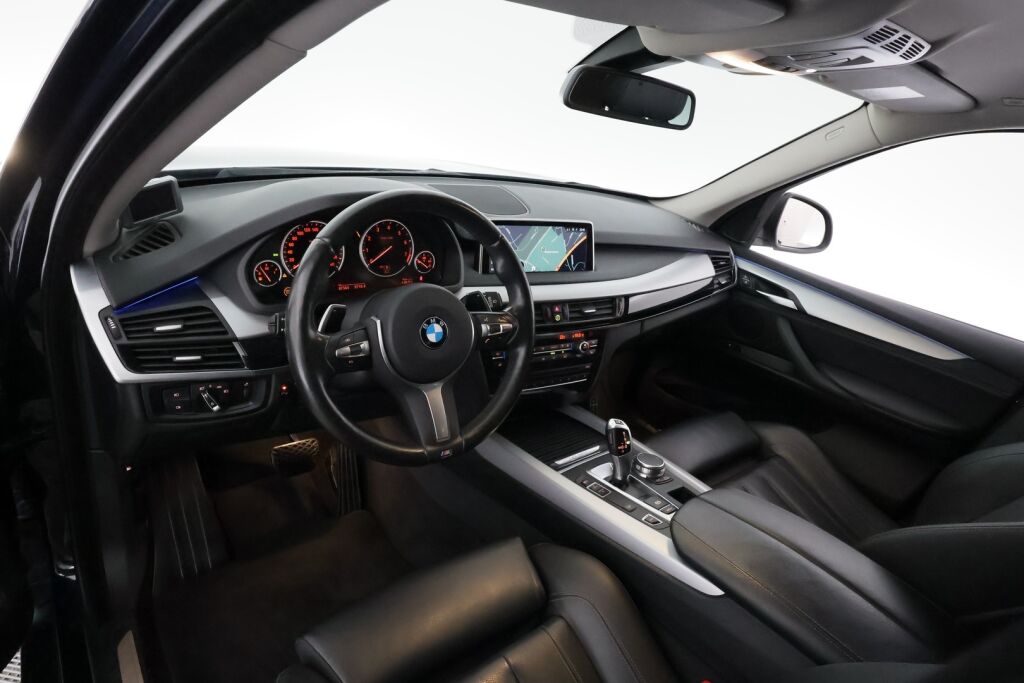 BMW X5 2018 Sininen