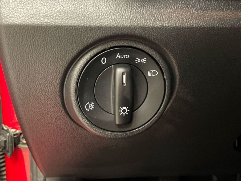 Skoda Citigo 2018 Punainen
