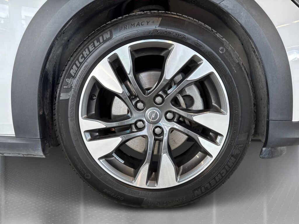 Opel Insignia 2018 Valkoinen