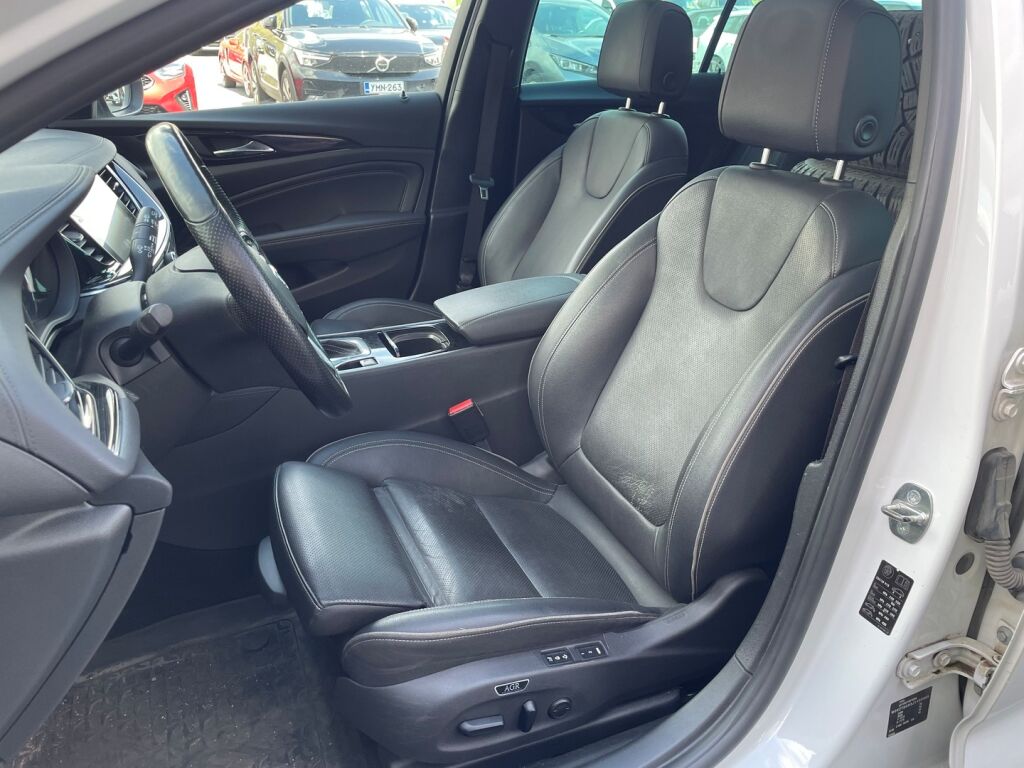 Opel Insignia 2018 Valkoinen