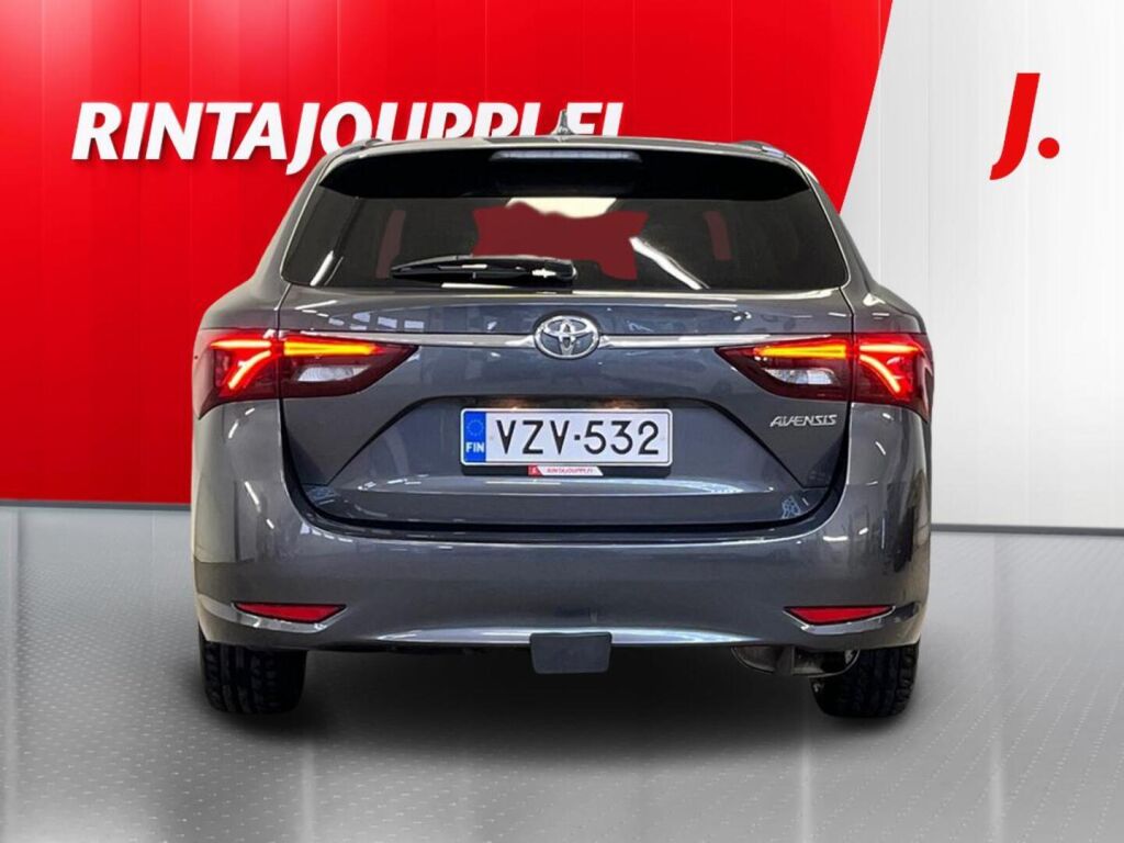 Toyota Avensis 2018, kuva 6/27