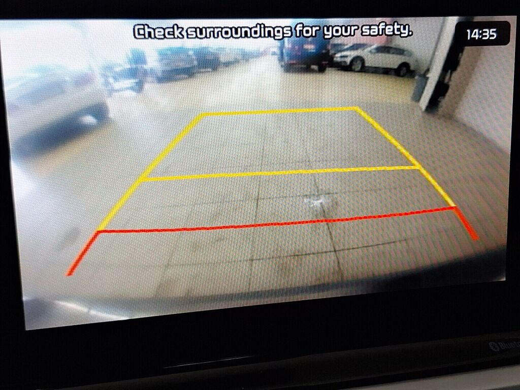 Kia Ceed 2018 Ruskea (beige)