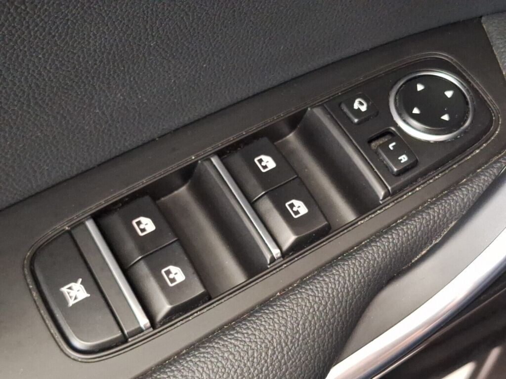 Kia Ceed 2018 Ruskea (beige)