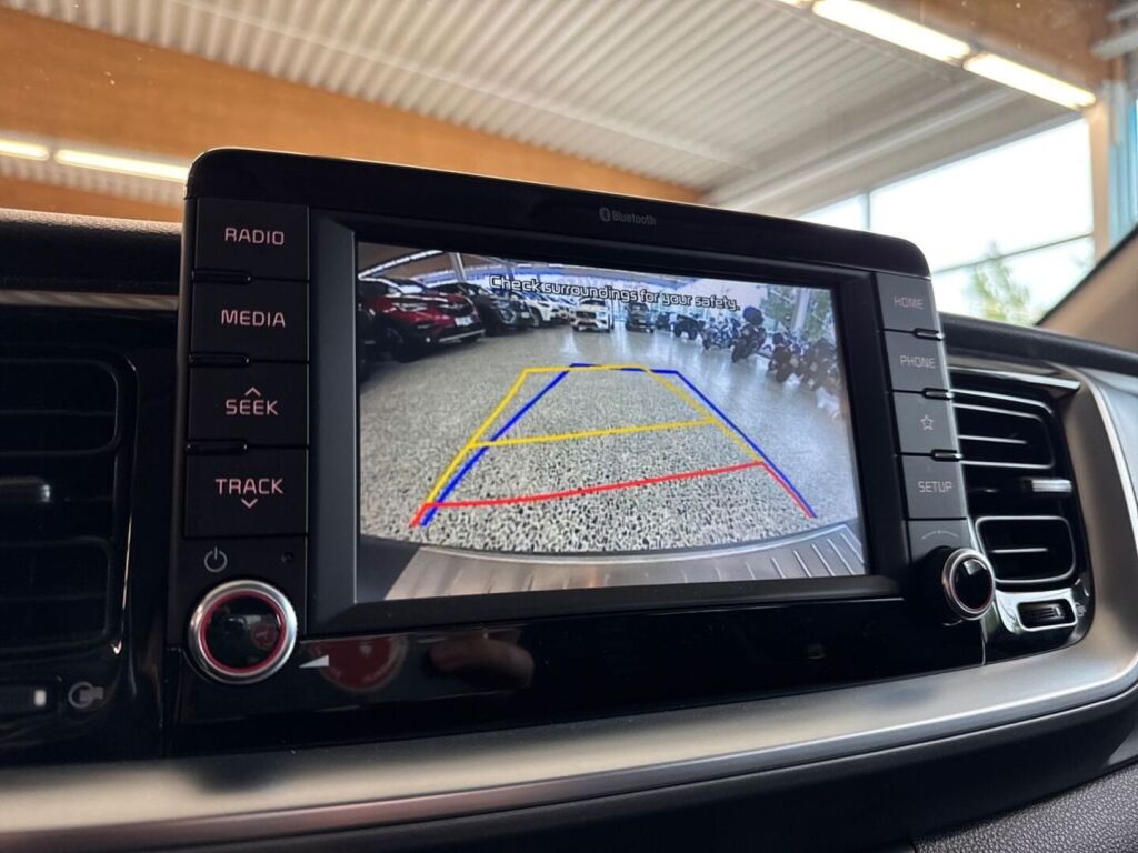 Kia Stonic 2018 Metallinhohto Harmaa