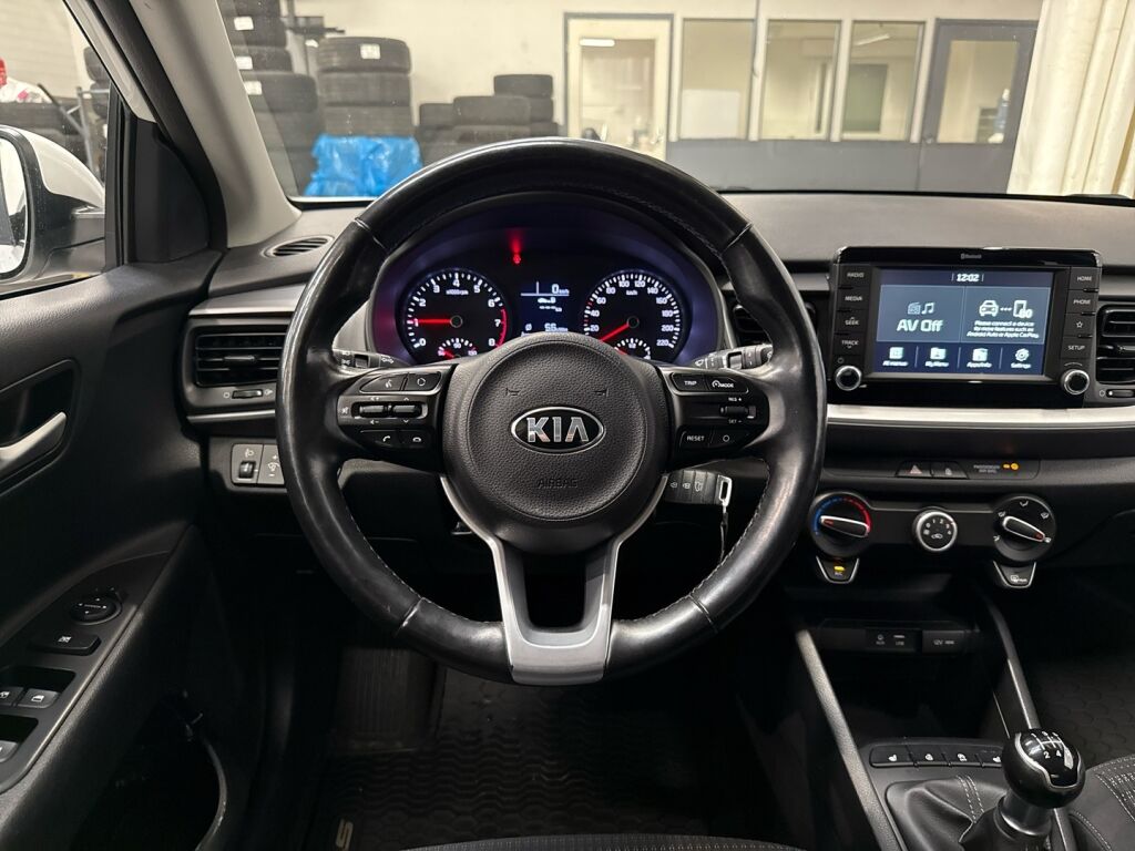 Kia Stonic 2018 Valkoinen