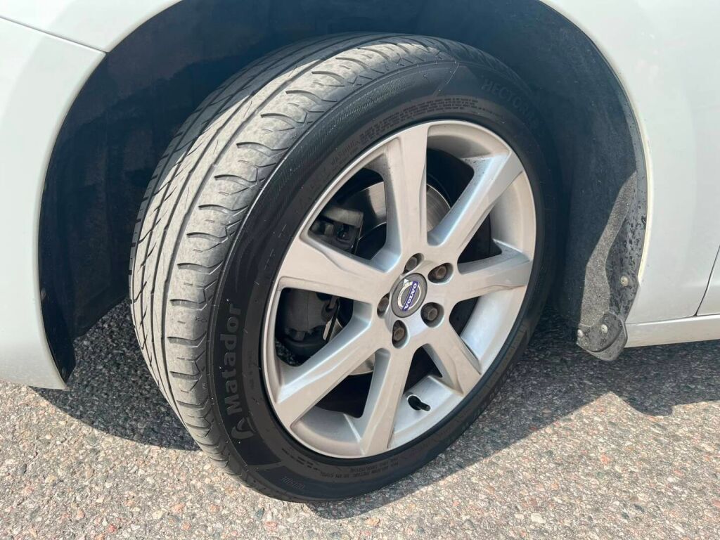 Volvo S60 2018 Valkoinen