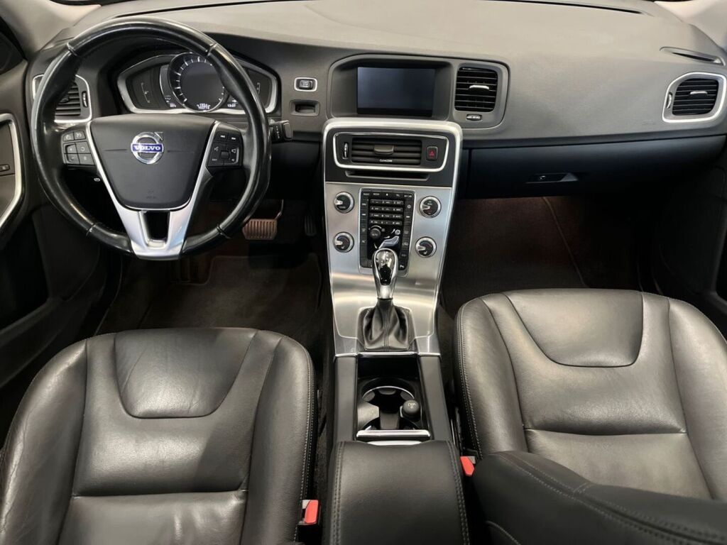 Volvo S60 2018 Valkoinen