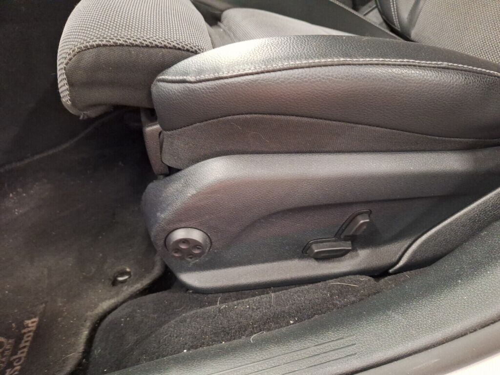 Mercedes-Benz E 2017 Harmaa