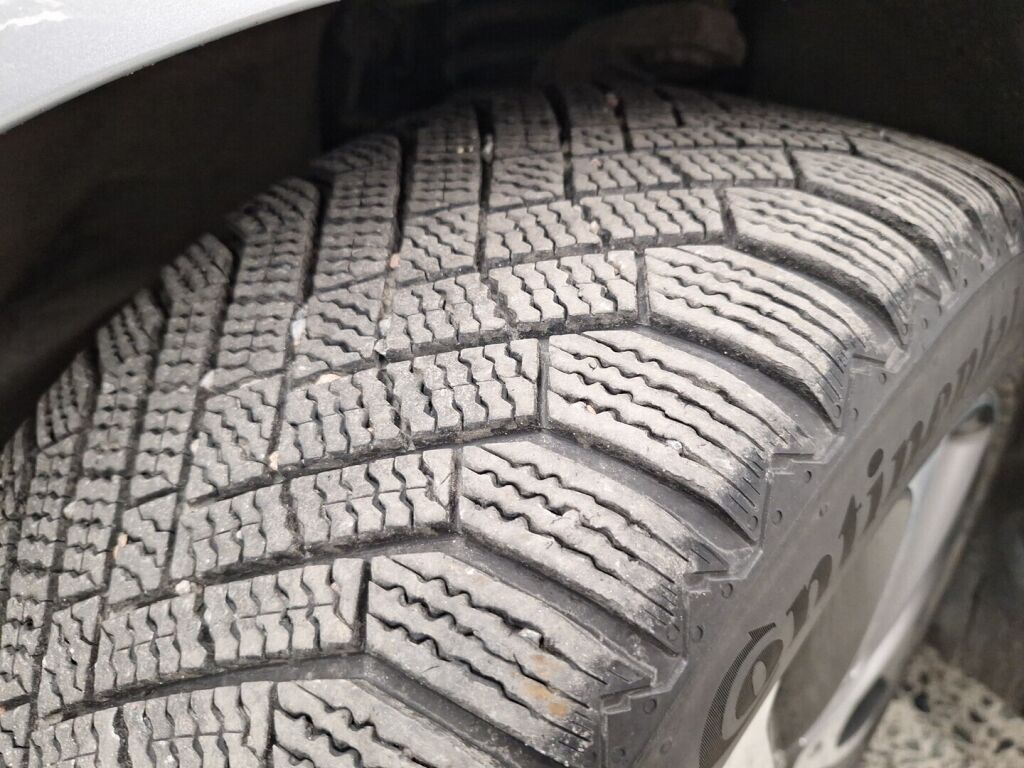 Mercedes-Benz E 2017 Harmaa