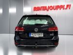 Volkswagen Golf 2018 Musta