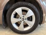 Skoda Octavia 2018 Ruskea (beige)