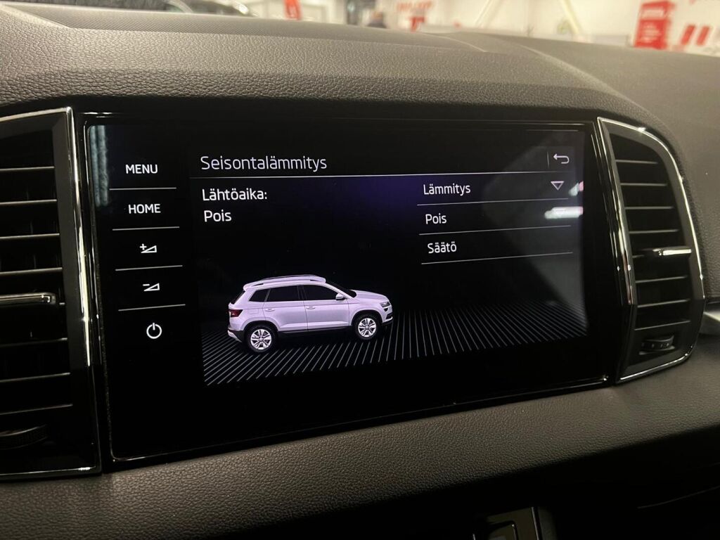 Skoda Karoq 2018 Musta