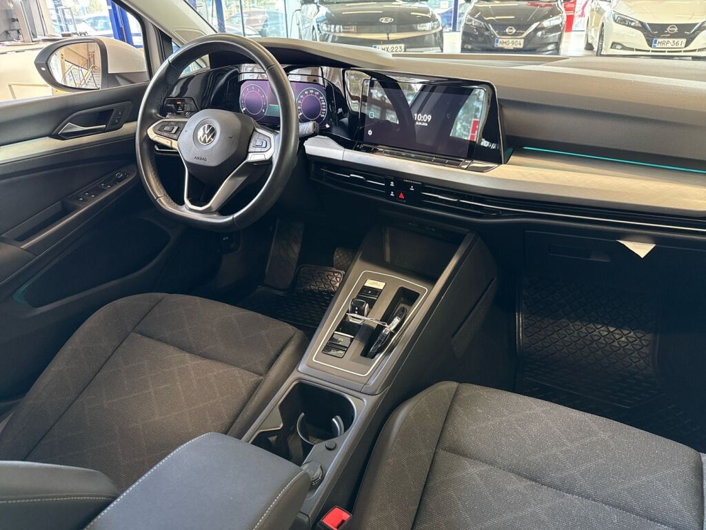 Volkswagen Golf 2021 