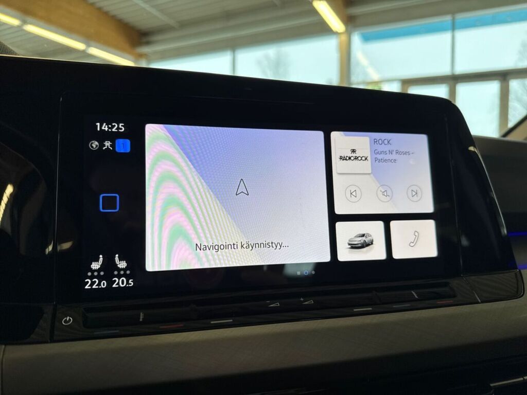 Volkswagen Golf 2024 Harmaa