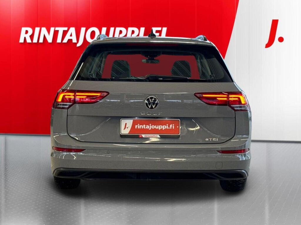 Volkswagen Golf 2024 Harmaa