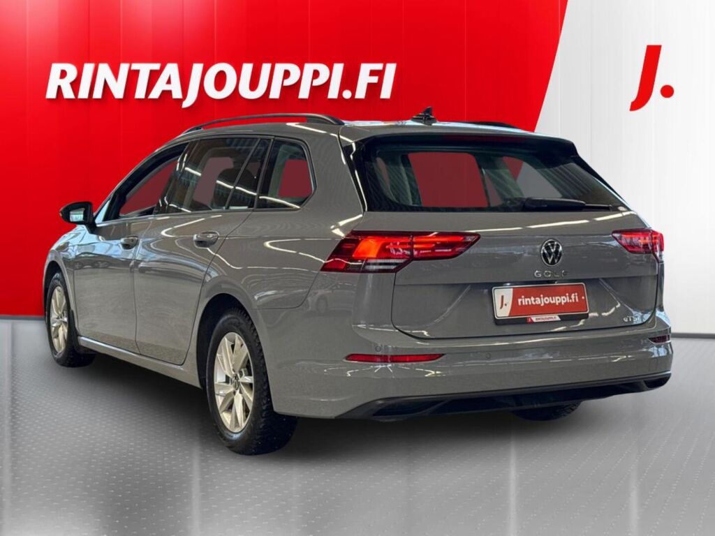 Volkswagen Golf 2024 Harmaa