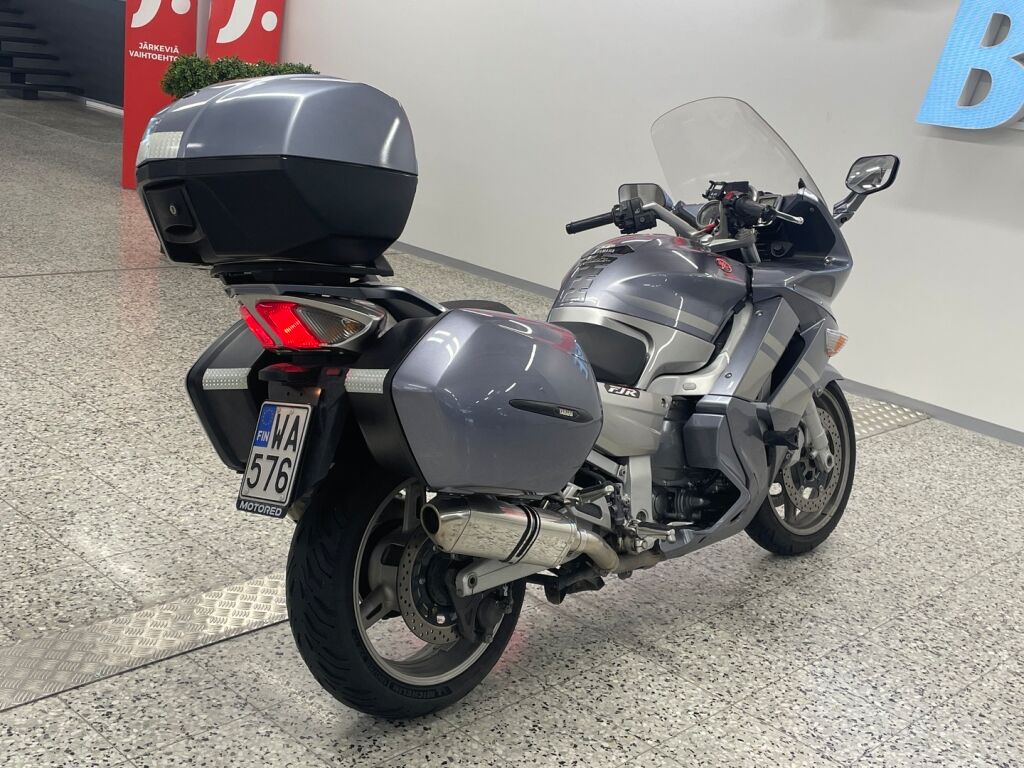 Yamaha FJR 2007 PUV O 57